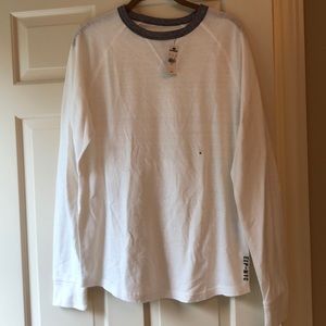 Men’s white pullover